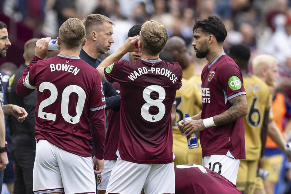 打麻将如何做到“眼观六路”？全局观养成指南。（麻将高手的全局洞察术：从“眼观六路”到体系化判断）