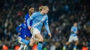 VAR介入了！王燊超疑似手球！